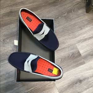 Men’s Swims driving loafers